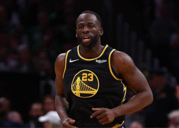 长沙股票配资公司 还挺记仇！美媒晒出追梦格林野球场疯狂打铁集锦，普尔点赞